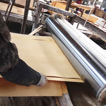 Glue Spreading Glue Spreading